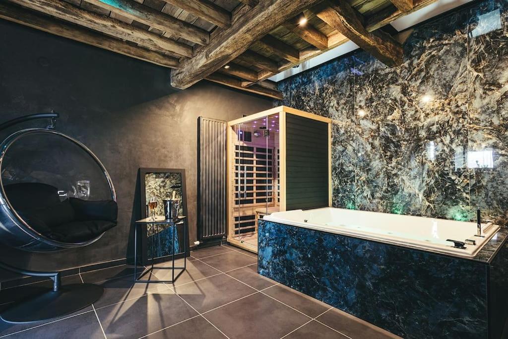 Longmesnil Le Duplex De L'Etoile Home Cinema Jacuzzi Et Sauna Privatif מראה חיצוני תמונה