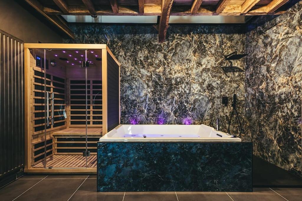 Longmesnil Le Duplex De L'Etoile Home Cinema Jacuzzi Et Sauna Privatif מראה חיצוני תמונה