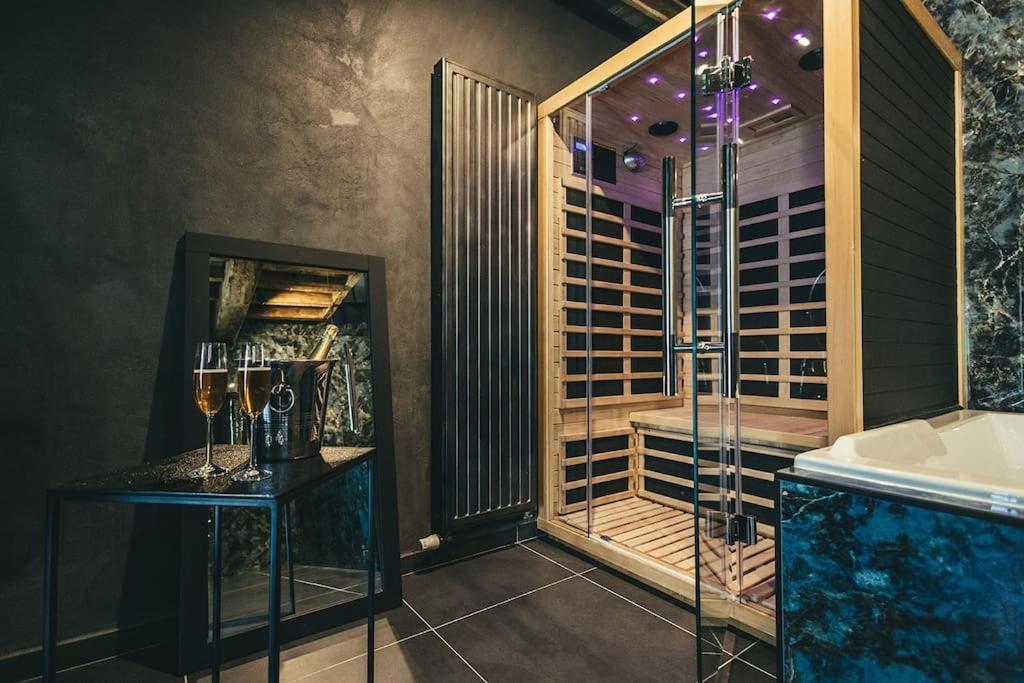 Longmesnil Le Duplex De L'Etoile Home Cinema Jacuzzi Et Sauna Privatif מראה חיצוני תמונה