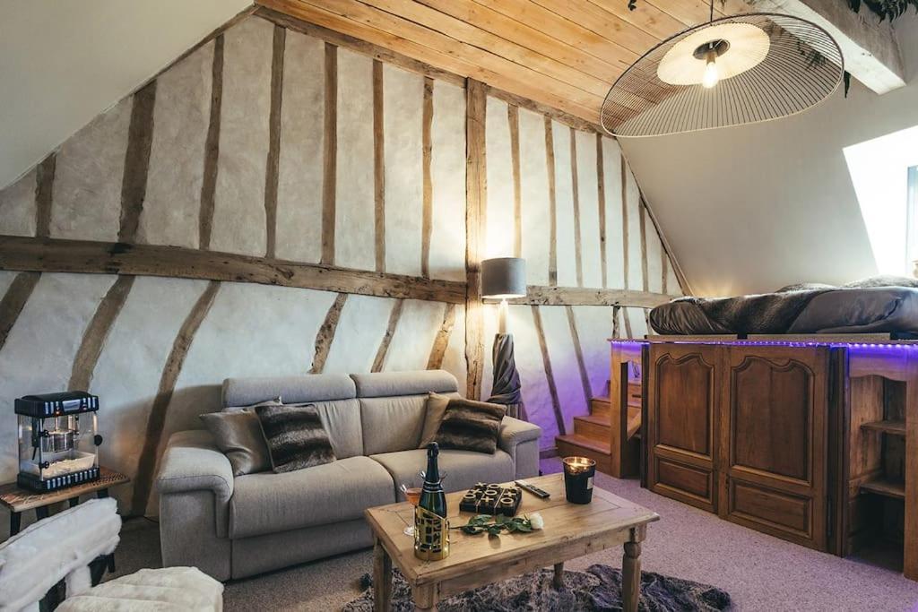Longmesnil Le Duplex De L'Etoile Home Cinema Jacuzzi Et Sauna Privatif מראה חיצוני תמונה